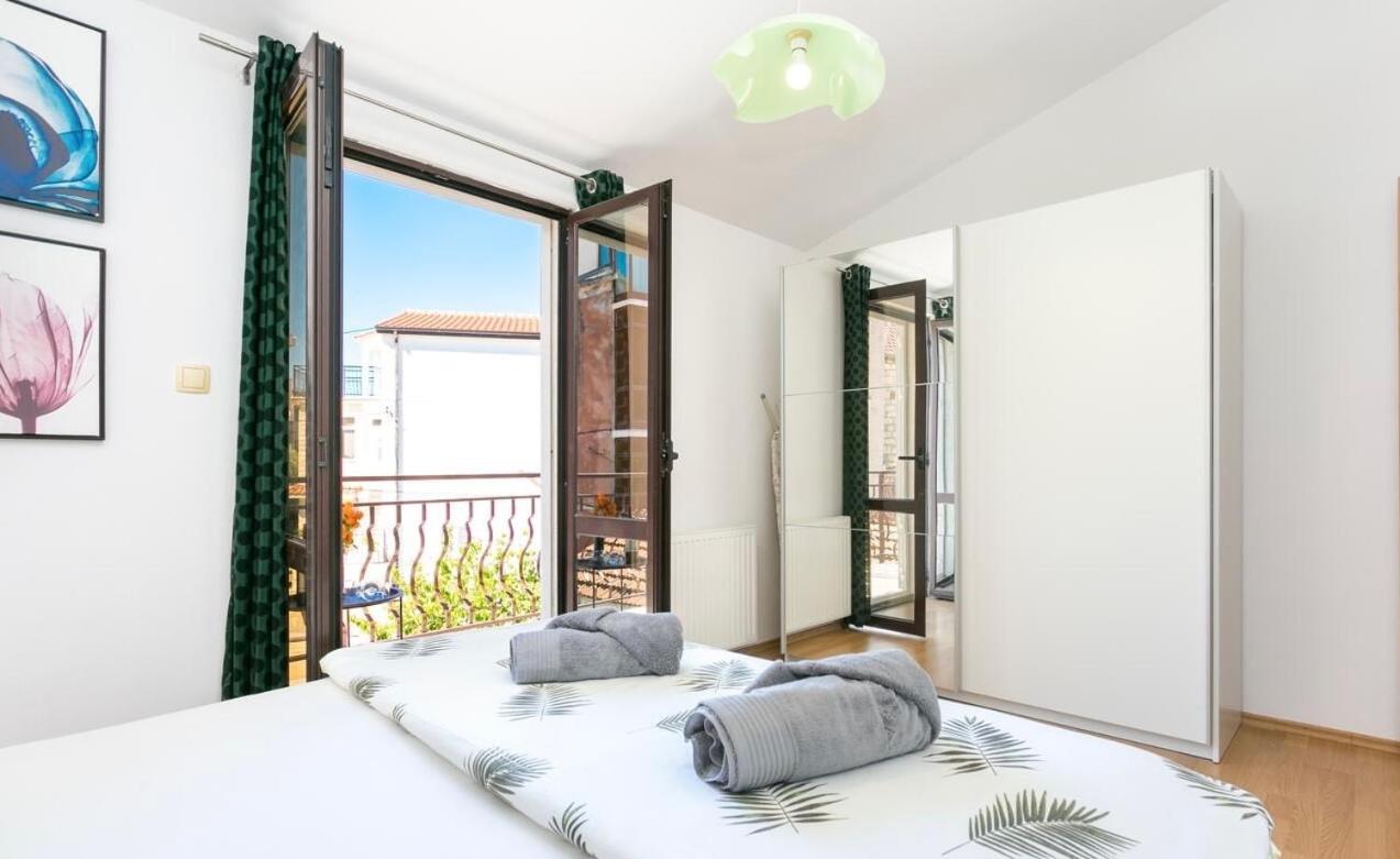 Apartman Bella Трогір Екстер'єр фото