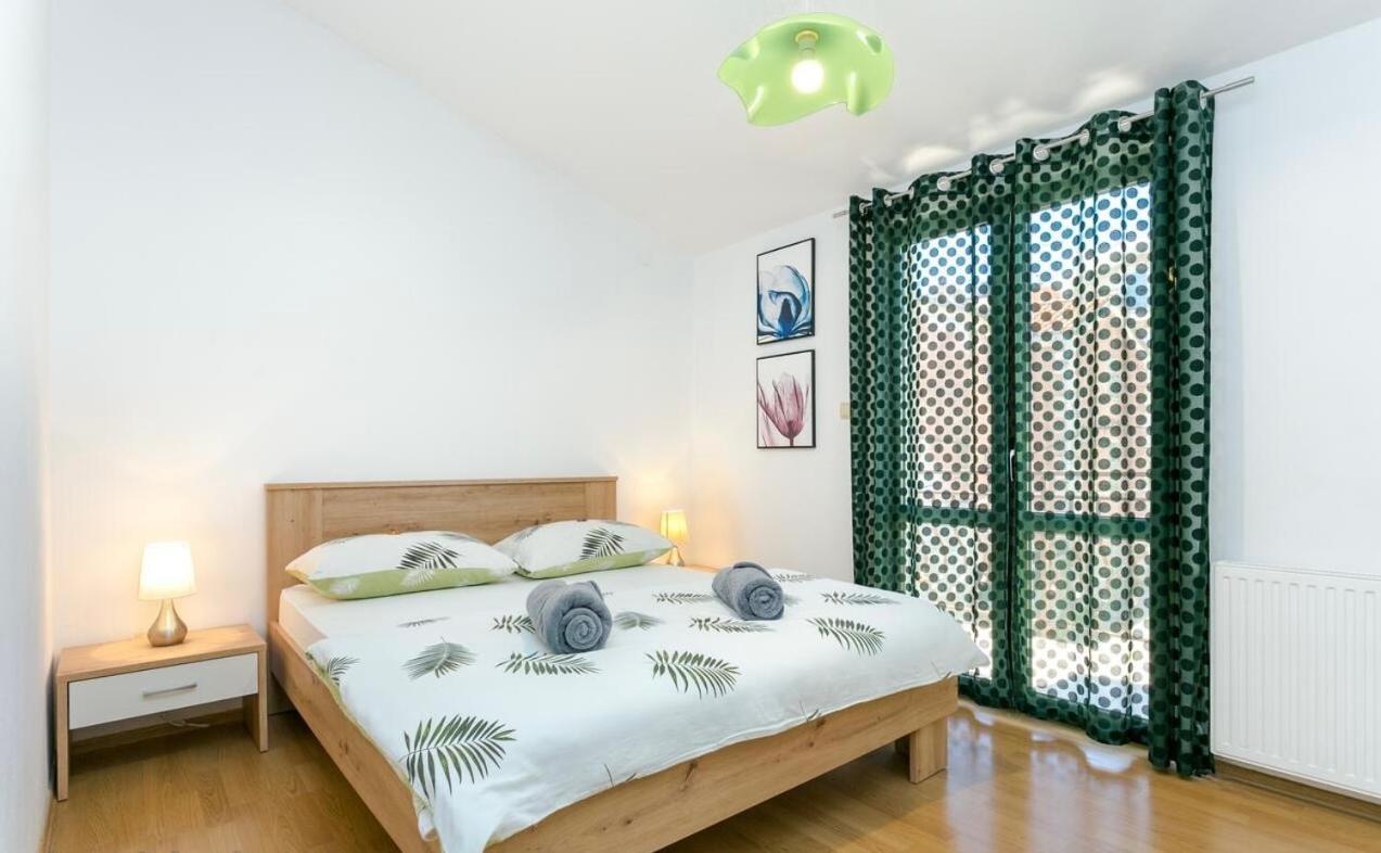 Apartman Bella Трогір Екстер'єр фото